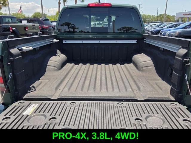 2023 Nissan Frontier Crew Cab PRO-4X 4x4
