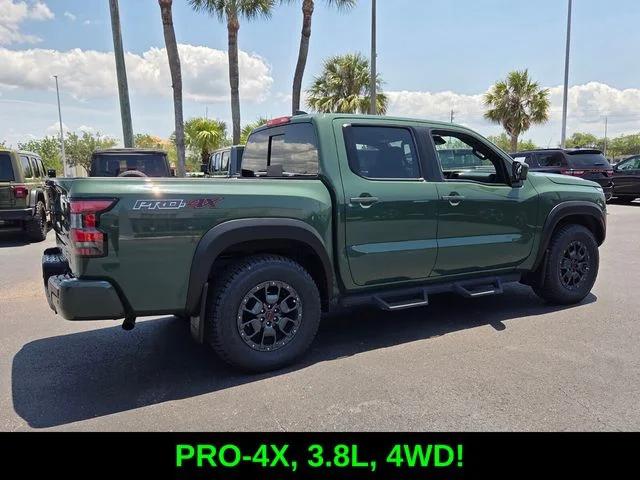 2023 Nissan Frontier Crew Cab PRO-4X 4x4