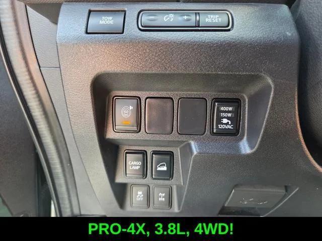 2023 Nissan Frontier Crew Cab PRO-4X 4x4