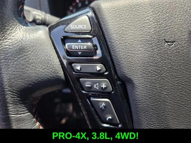 2023 Nissan Frontier Crew Cab PRO-4X 4x4