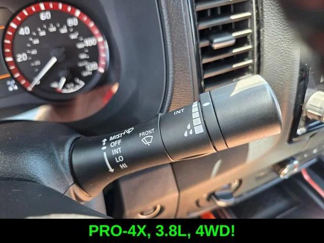 2023 Nissan Frontier Crew Cab PRO-4X 4x4