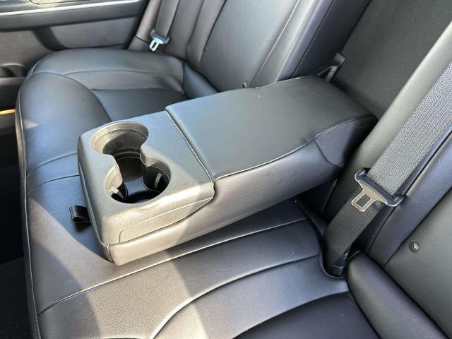 2023 Chrysler 300 Touring L