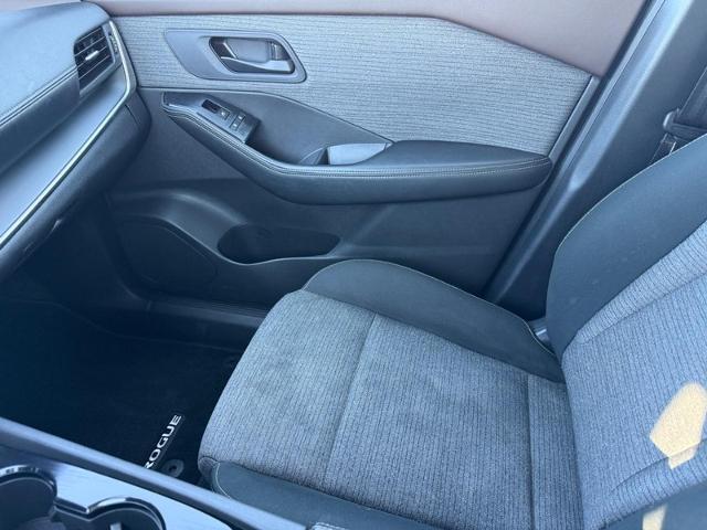 2022 Nissan Rogue S FWD