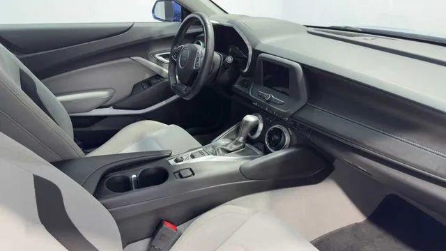 2019 Chevrolet Camaro 1LT