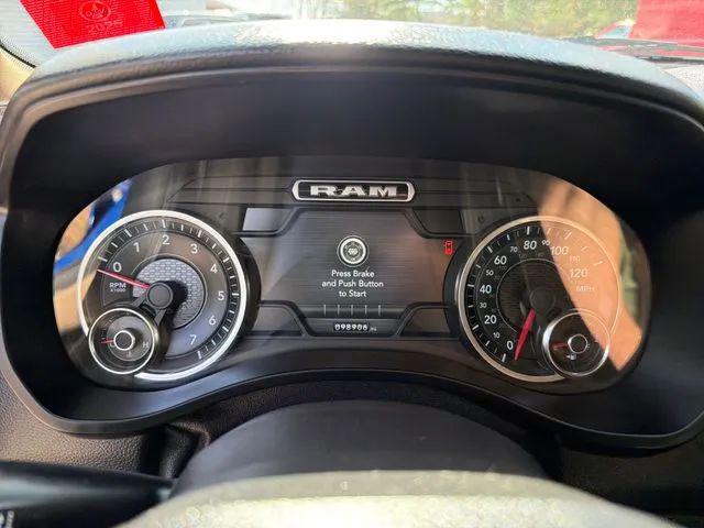 2019 Ram 1500 Big Horn/Lone Star Crew Cab 4x4 5'7" Box