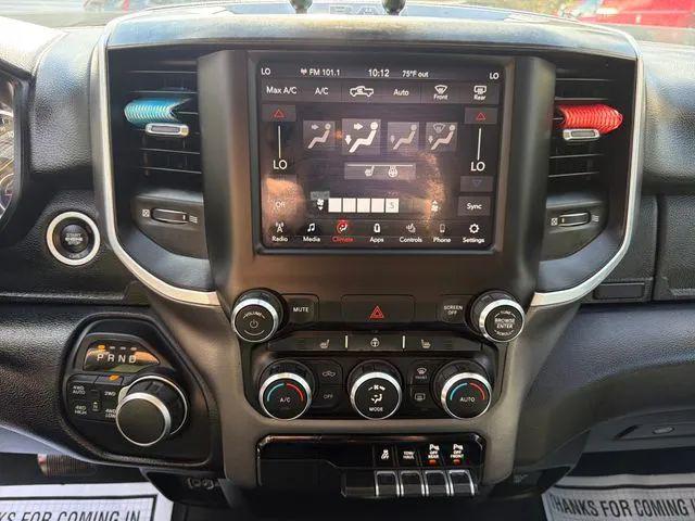 2019 Ram 1500 Big Horn/Lone Star Crew Cab 4x4 5'7" Box