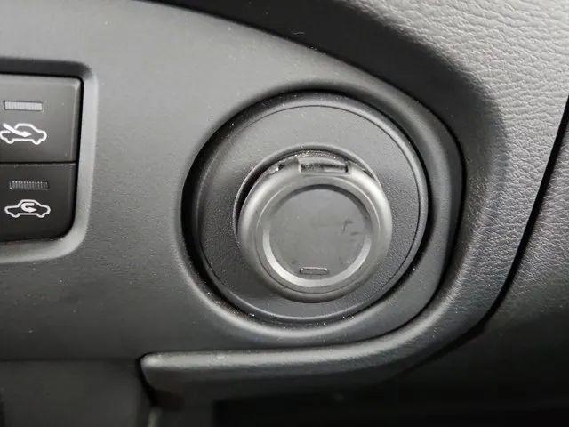2024 Nissan Frontier Crew Cab PRO-4X 4x4