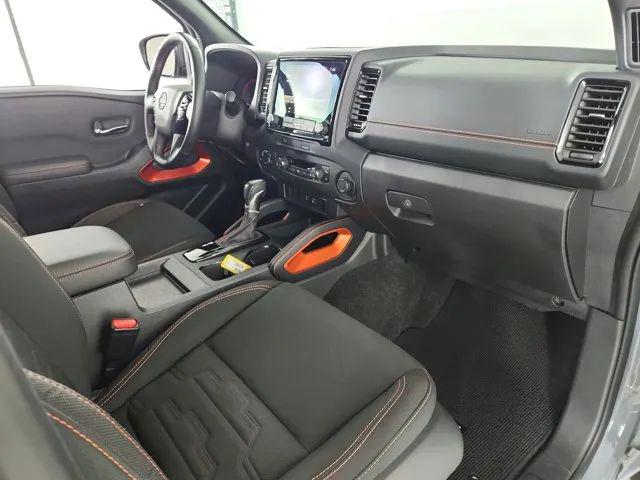 2024 Nissan Frontier Crew Cab PRO-4X 4x4