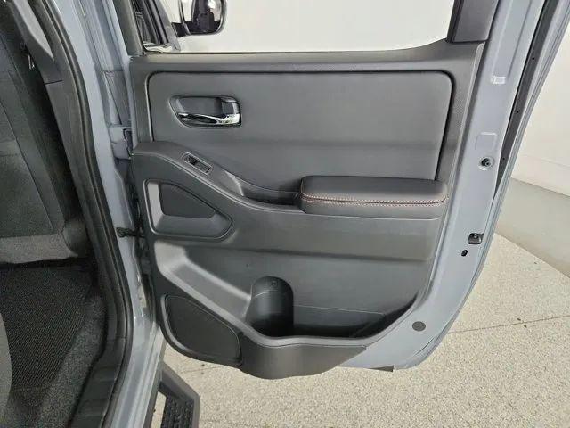 2024 Nissan Frontier Crew Cab PRO-4X 4x4
