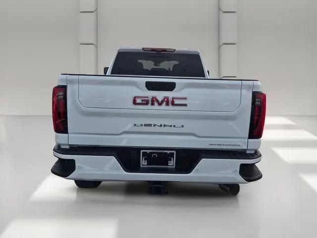 2026 GMC Sierra 2500HD Crew Cab, Standard Bed, Denali, 4WD