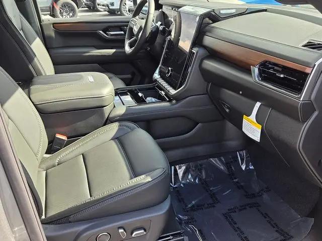 2026 GMC Yukon XL 4WD Denali