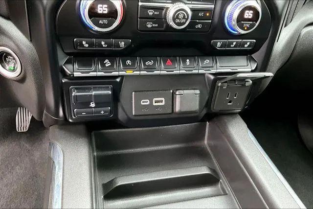 2021 GMC Sierra 1500 4WD Crew Cab Short Box AT4