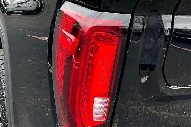 2021 GMC Sierra 1500 4WD Crew Cab Short Box AT4