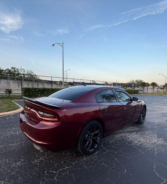 2020 Dodge Charger SXT RWD