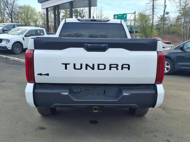 2022 Toyota Tundra SR5