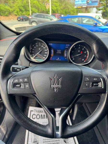 2018 Maserati Levante Base