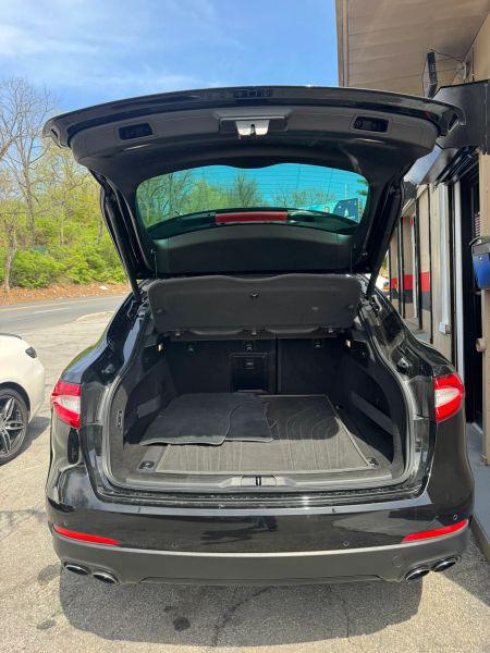 2018 Maserati Levante Base