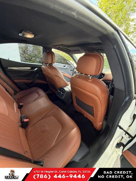 2018 Maserati Ghibli Base