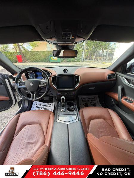 2018 Maserati Ghibli Base