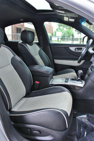 2017 INFINITI QX70 3.7
