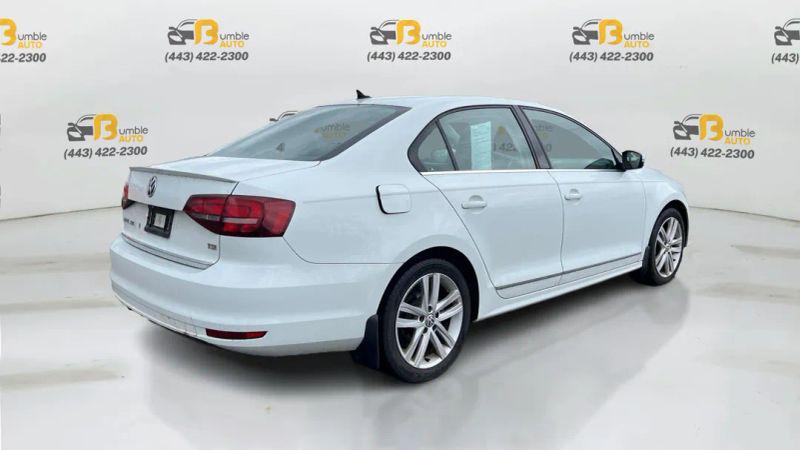 2017 Volkswagen Jetta 1.8T SEL