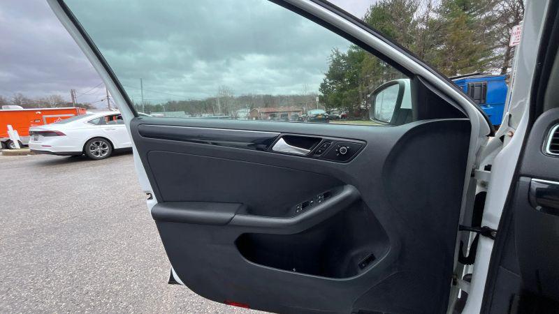2017 Volkswagen Jetta 1.8T SEL
