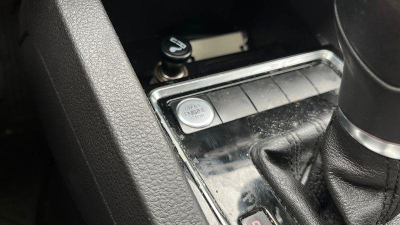 2017 Volkswagen Jetta 1.8T SEL
