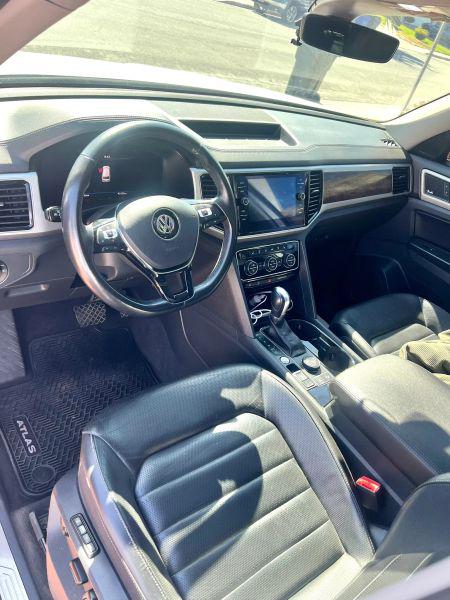 2018 Volkswagen Atlas 3.6L V6 SEL Premium