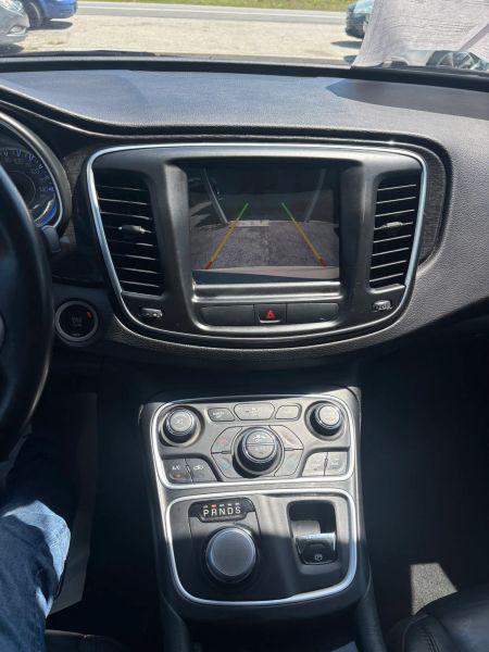 2015 Chrysler 200 C
