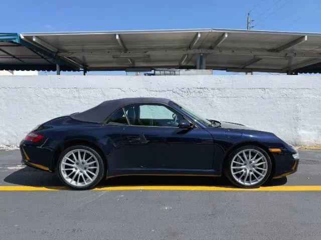2005 Porsche 911 Carrera