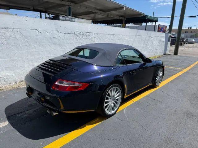 2005 Porsche 911 Carrera