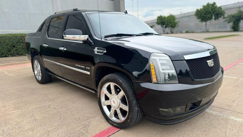 2013 Cadillac Escalade EXT Premium