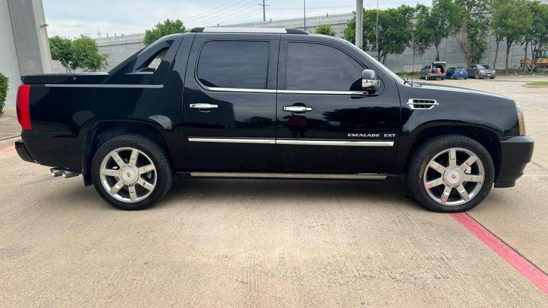 2013 Cadillac Escalade EXT Premium