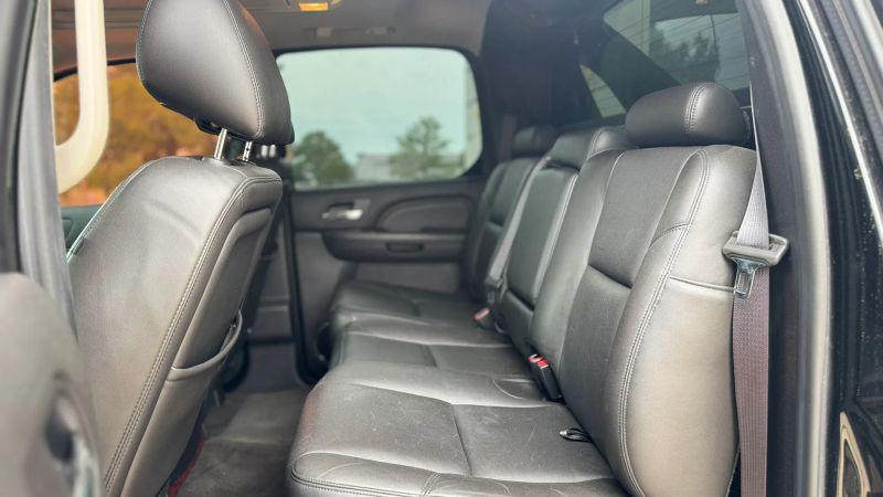 2013 Cadillac Escalade EXT Premium