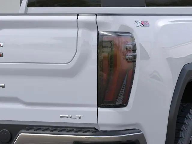 2026 GMC Sierra 2500HD Crew Cab, Standard Bed, SLT, 4WD