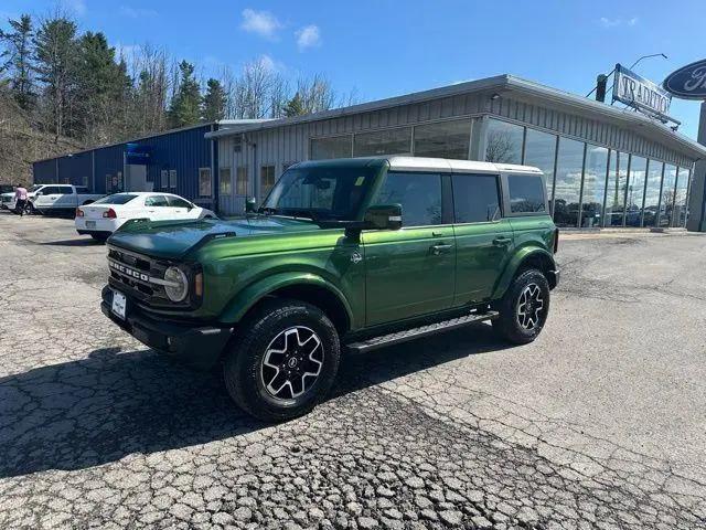 2022 Ford Bronco Outer Banks for sale in Newark, NY