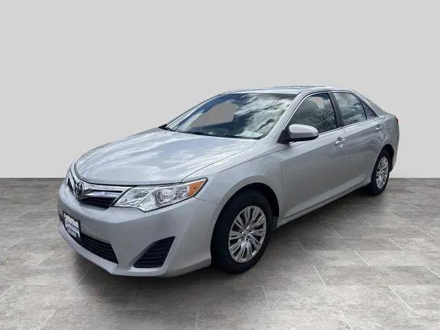 2013 Toyota Camry LE for sale in West Bend, WI