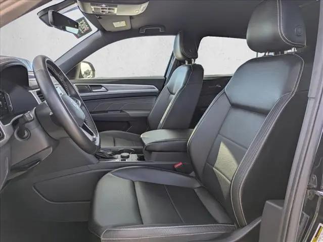2022 Volkswagen Atlas Cross Sport 3.6L V6 SE w/Technology