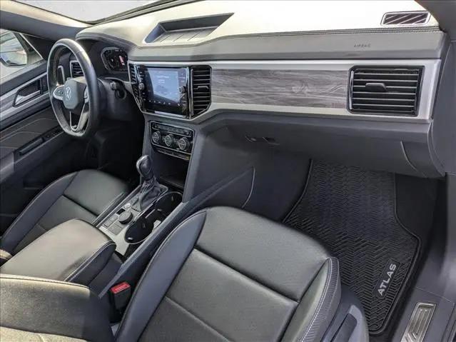 2022 Volkswagen Atlas Cross Sport 3.6L V6 SE w/Technology