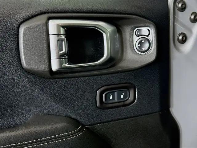 2019 Jeep Wrangler Unlimited Sahara 4x4