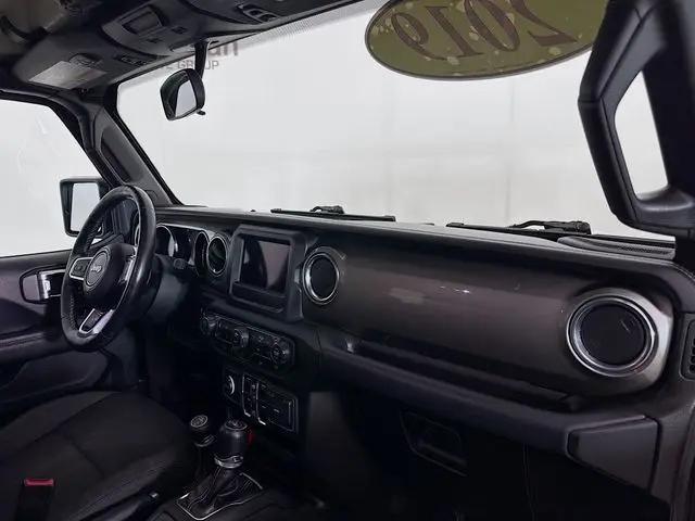 2019 Jeep Wrangler Unlimited Sahara 4x4