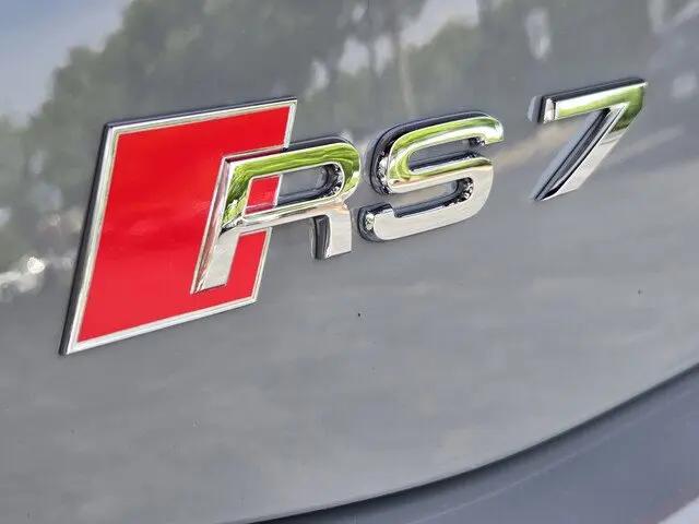 2026 Audi RS 7 performance quattro tiptronic