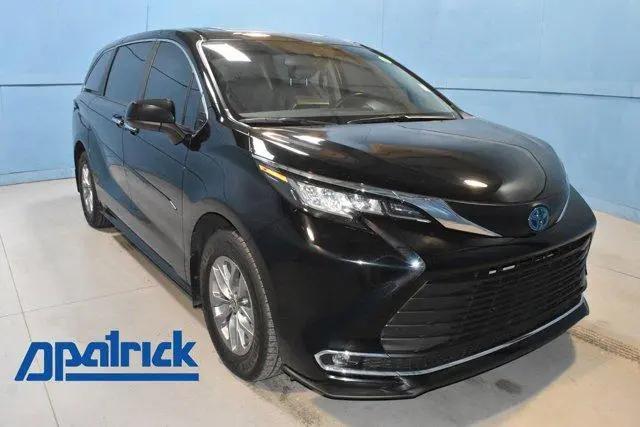 2023 Toyota Sienna XLE for sale in Evansville, IN
