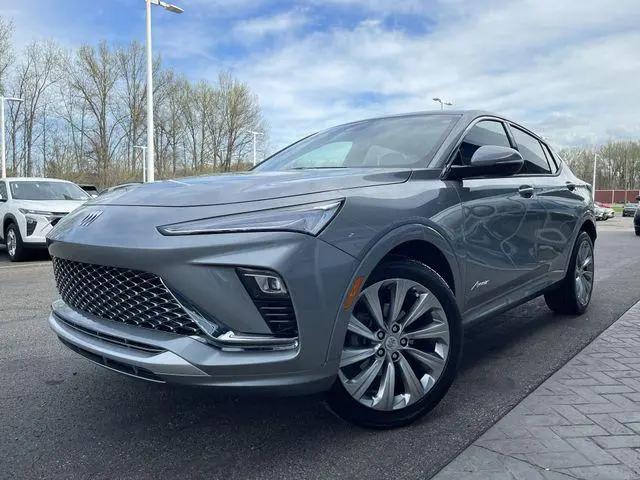 2025 Buick NV Avenir FWD for sale in Avon, OH