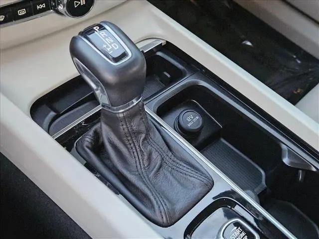 2019 Volvo XC60 T5 Momentum
