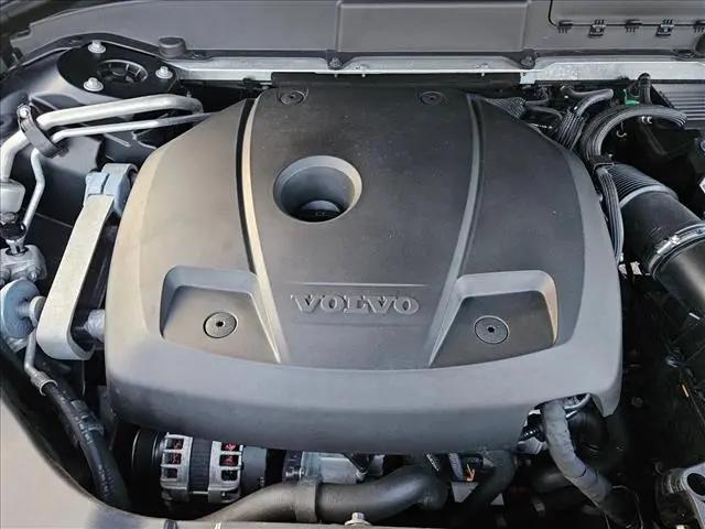 2019 Volvo XC60 T5 Momentum