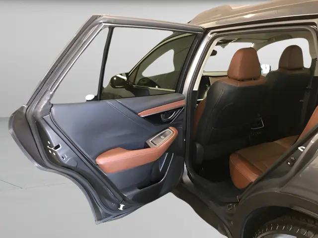 2021 Subaru Outback Touring XT