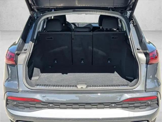 2025 Audi Q5 Premium TFSI quattro S tronic
