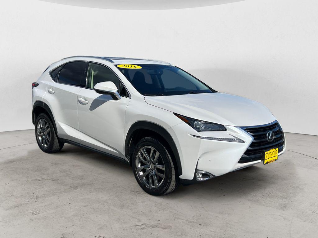 White Pearl 2016 Lexus NX 200t FWD SUV / Crossover Front-Wheel Drive Automatic