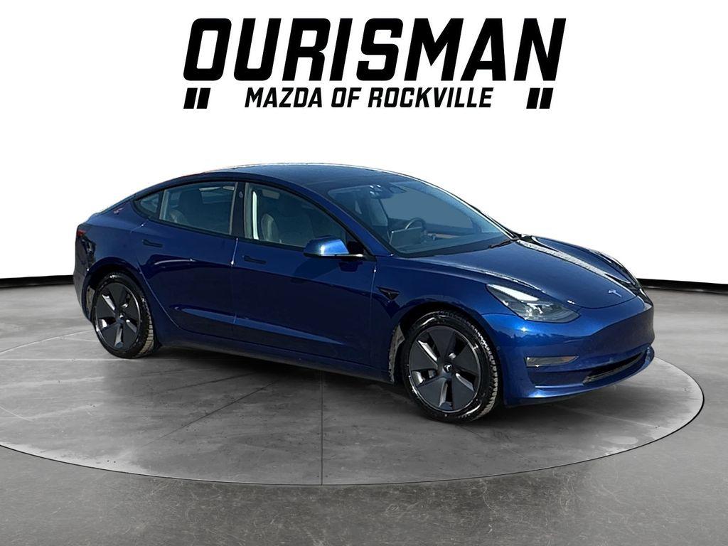 2022 Tesla Model 3 Long Range Dual Motor All-Wheel Drive's photo